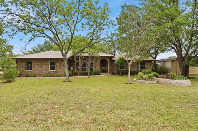 401 Arikara ST, Buda, TX 78610