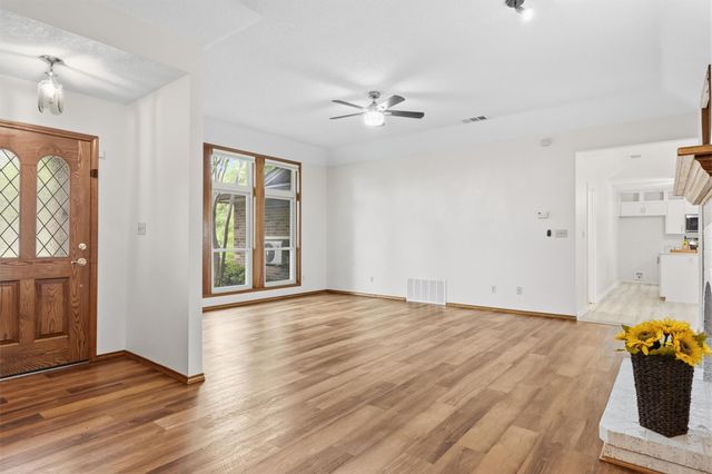 401 Arikara ST, Buda, TX 78610