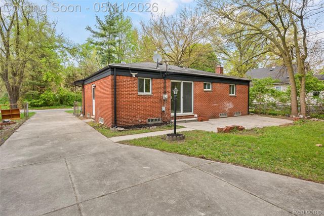 26027 Ross Street, Inkster, MI 48141
