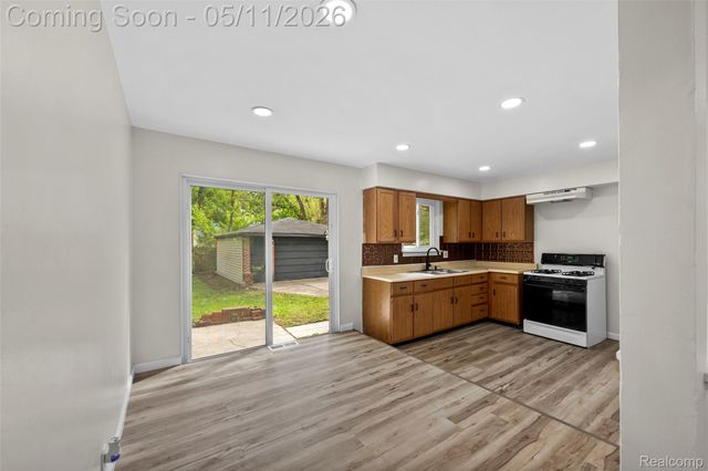 26027 Ross Street, Inkster, MI 48141
