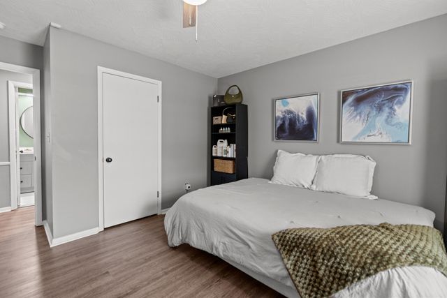 2528 S Weller Avenue, Springfield, MO 65804