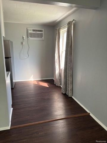 1770 Council Avenue, Lincoln Park, MI 48146