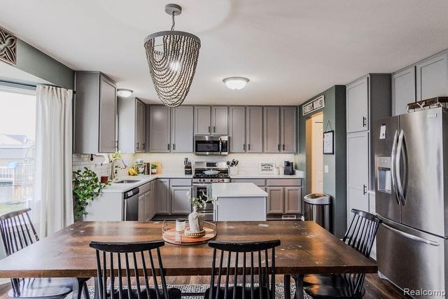 9010 Birch Pointe Drive, Berlin Charter Township, MI 48166