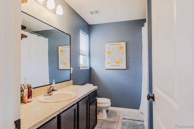 9010 Birch Pointe Drive, Berlin Charter Township, MI 48166