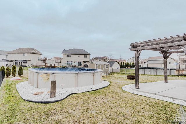 9010 Birch Pointe Drive, Berlin Charter Township, MI 48166