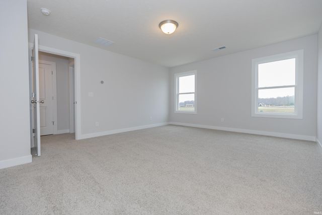 4699 Chelmsford Drive, Newburgh, IN 47630