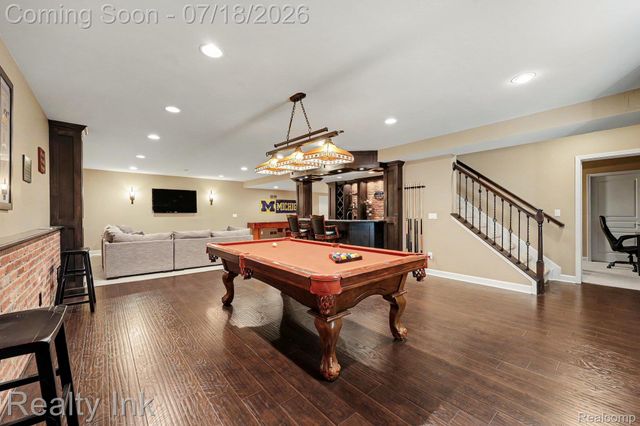 8273 Trafford Court, Canton Charter Township, MI 48187