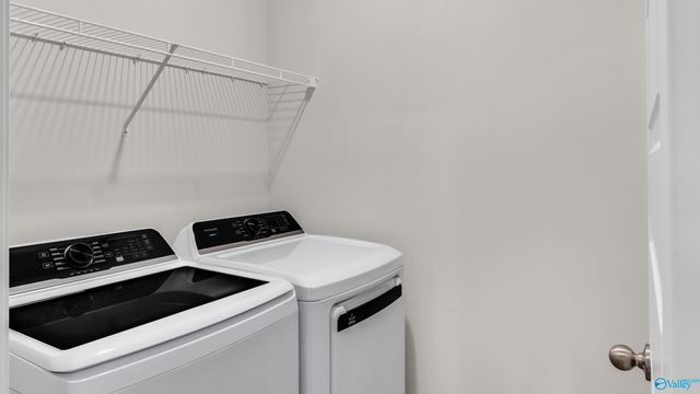 6144 Feather Way SE, Owens Cross Roads, AL 35763