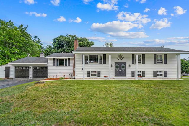 1 Birchwood Drive, Merrimack, NH 03054