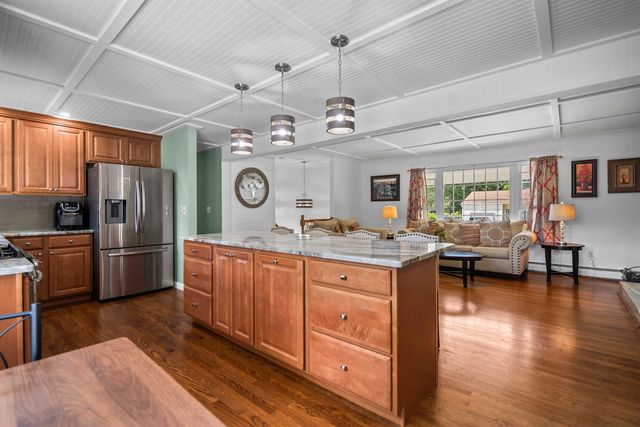 1 Birchwood Drive, Merrimack, NH 03054
