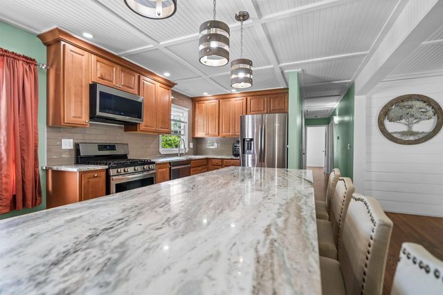 1 Birchwood Drive, Merrimack, NH 03054
