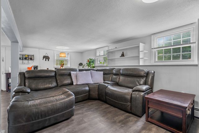 1 Birchwood Drive, Merrimack, NH 03054