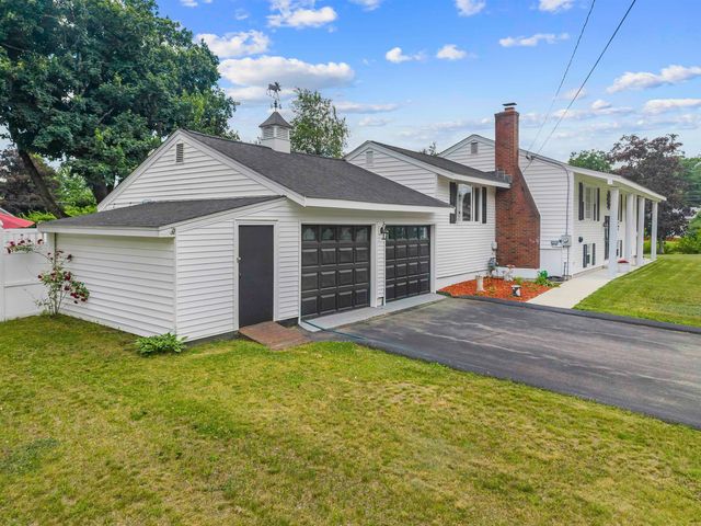 1 Birchwood Drive, Merrimack, NH 03054