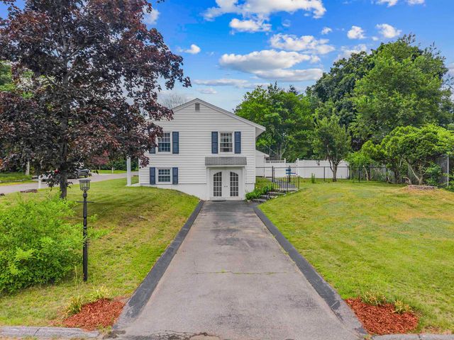 1 Birchwood Drive, Merrimack, NH 03054