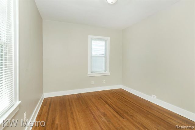 1216 Cherokee Avenue, Royal Oak, MI 48067