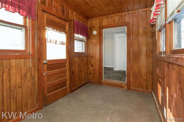 1216 Cherokee Avenue, Royal Oak, MI 48067