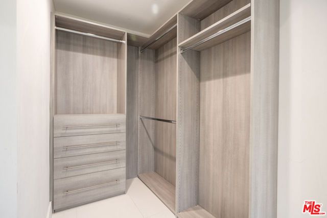 7141 Woodrow Wilson Drive, Los Angeles, CA 90068