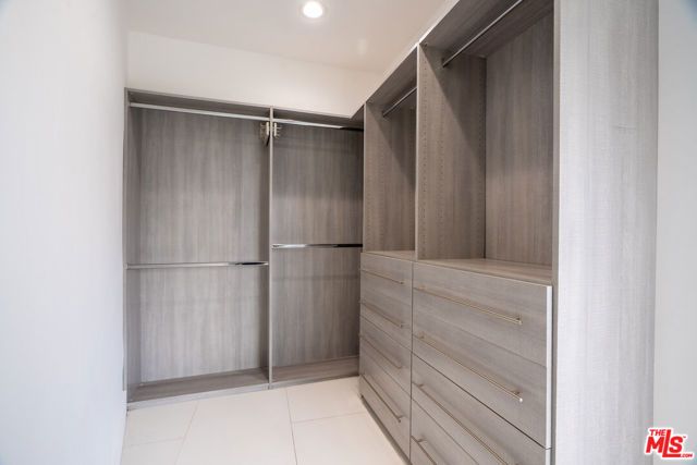 7141 Woodrow Wilson Drive, Los Angeles, CA 90068