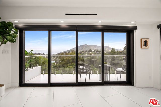 7141 Woodrow Wilson Drive, Los Angeles, CA 90068