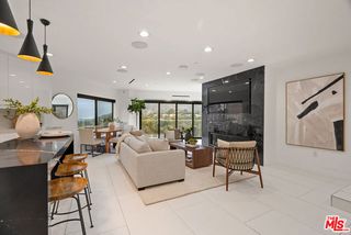 7141 Woodrow Wilson Drive, Los Angeles, CA 90068