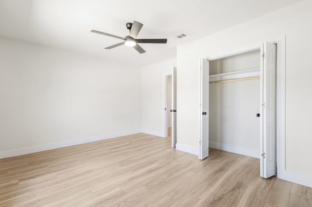 2134 Bowie Drive, Carrollton, TX 75006