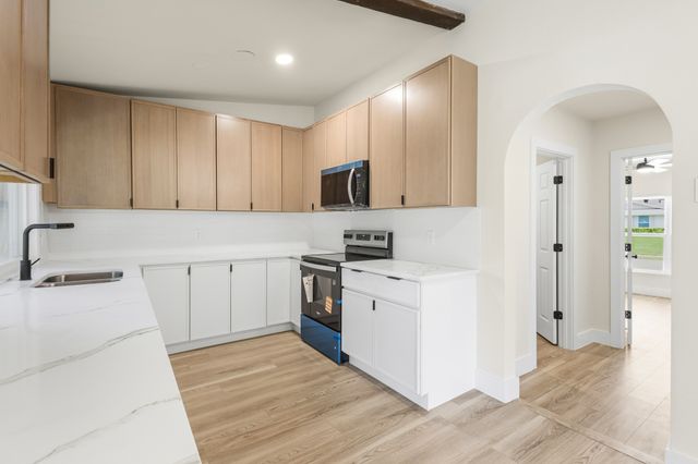 2134 Bowie Drive, Carrollton, TX 75006