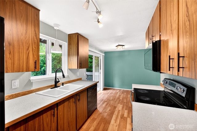 1730 S 114th Street, Tacoma, WA 98444