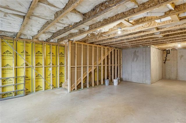 112 Spring Way Square, Canton, GA 30114