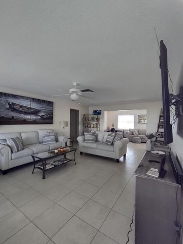 1826 SW Congress Boulevard, Boynton Beach, FL 33426