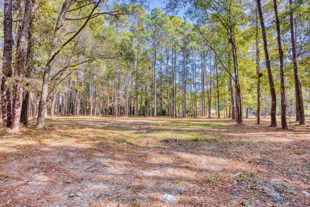 4250 Lilac Rd., Myrtle Beach, SC 29588