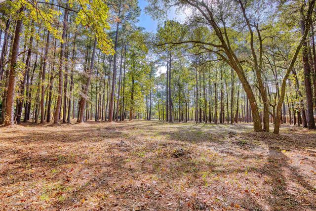 4250 Lilac Rd., Myrtle Beach, SC 29588