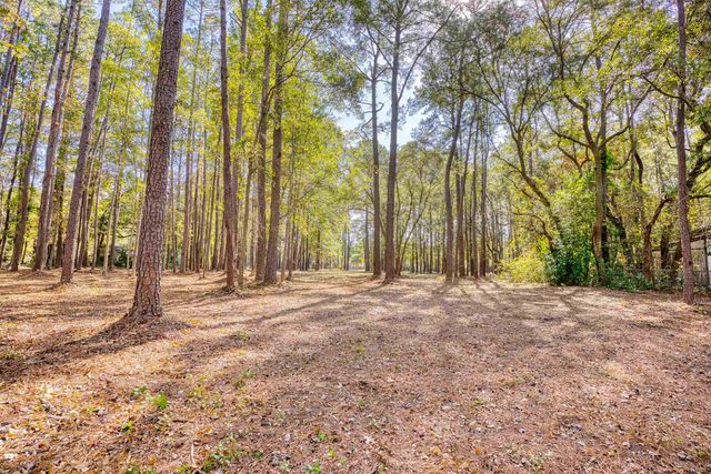 4250 Lilac Rd., Myrtle Beach, SC 29588