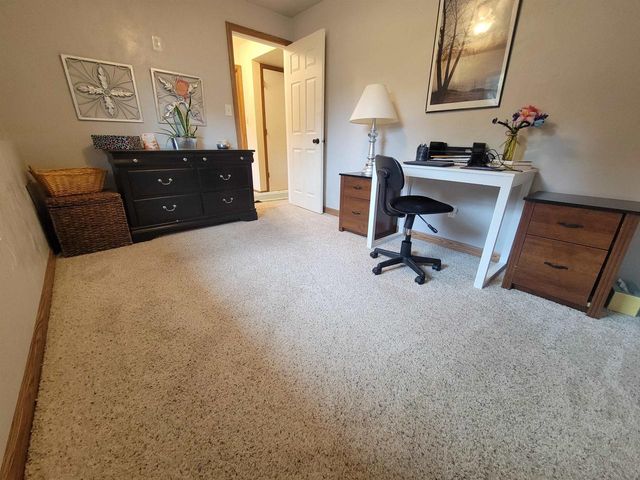 708 KENSINGTON ROAD, Neenah, WI 54956
