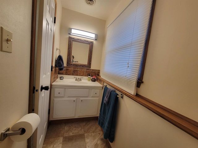 708 KENSINGTON ROAD, Neenah, WI 54956