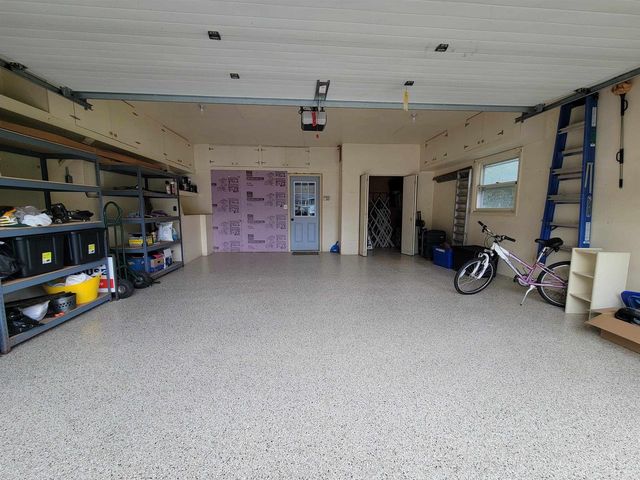 708 KENSINGTON ROAD, Neenah, WI 54956