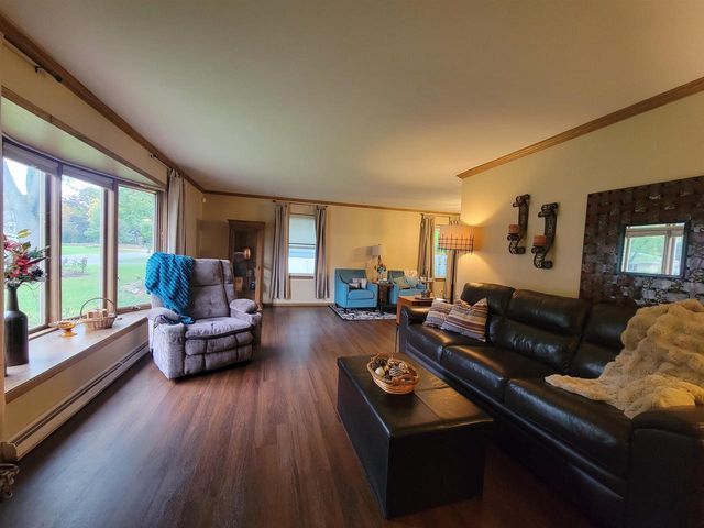 708 KENSINGTON ROAD, Neenah, WI 54956