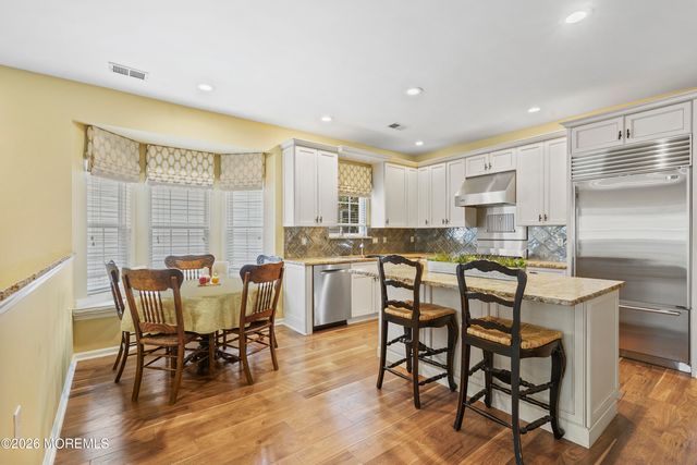 33 Coneflower Lane, Princeton Junction, NJ 08550