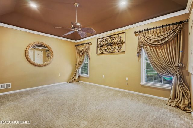 33 Coneflower Lane, Princeton Junction, NJ 08550