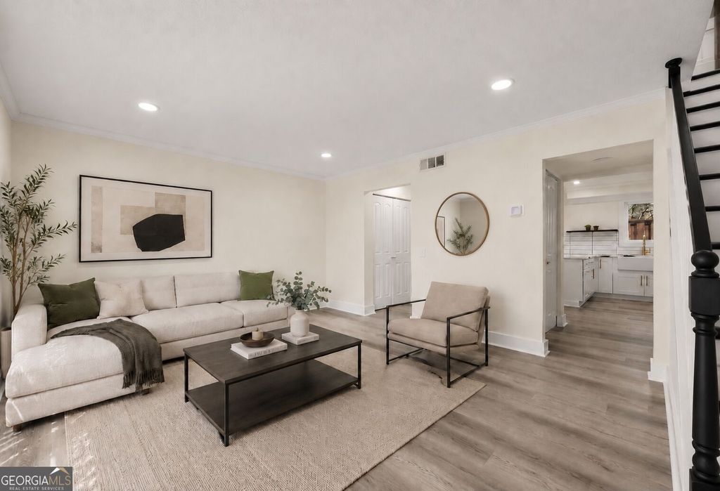 3298 Abbeywood Drive, Decatur, GA 30034