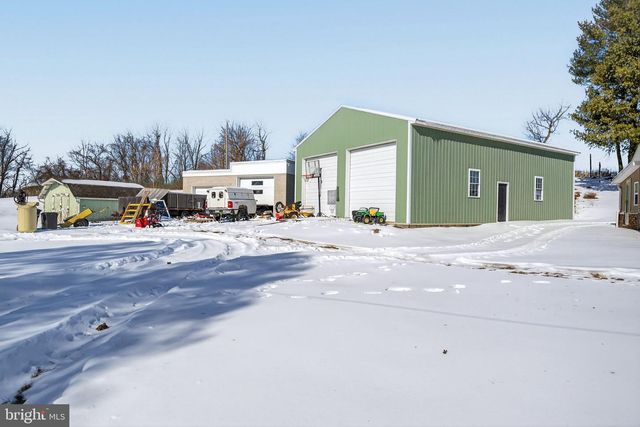 53 DAWN LN, York, PA 17406