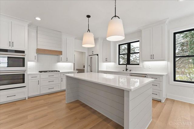 3490 Cooper Road, Blue Ash, OH 45241