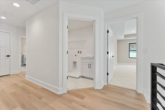 3490 Cooper Road, Blue Ash, OH 45241