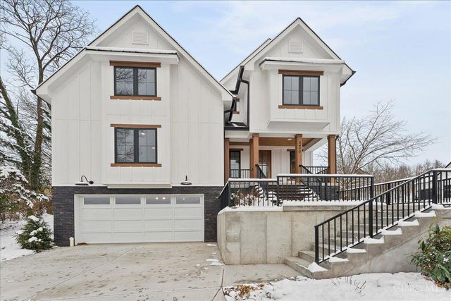 3490 Cooper Road, Blue Ash, OH 45241