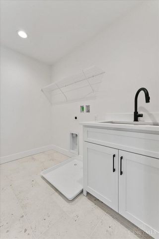 3490 Cooper Road, Blue Ash, OH 45241