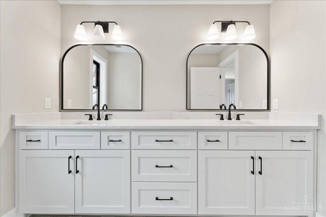 3490 Cooper Road, Blue Ash, OH 45241