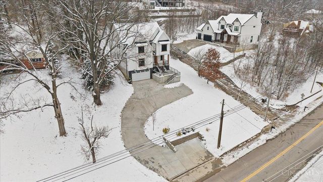 3490 Cooper Road, Blue Ash, OH 45241