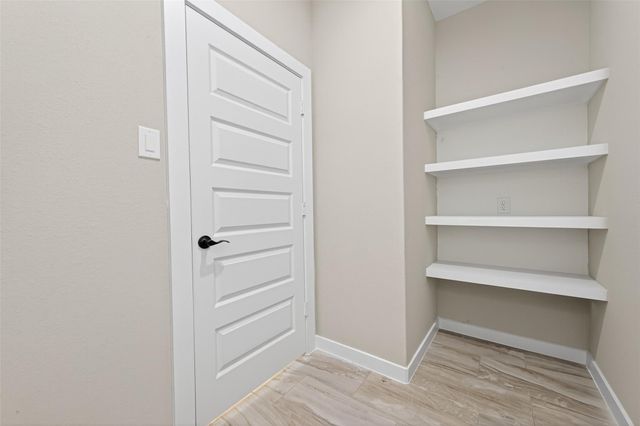 1107 Lyle W Avenue, Cleveland, TX 77327