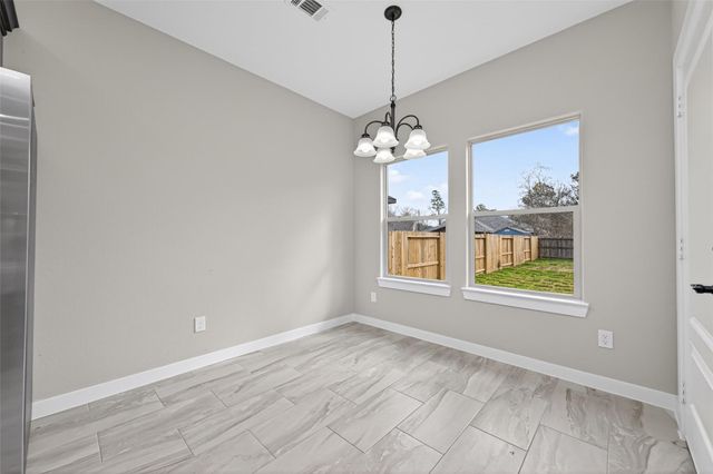 1107 Lyle W Avenue, Cleveland, TX 77327