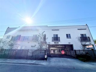 1830 NW 1st ST 10, Miami, FL 33125