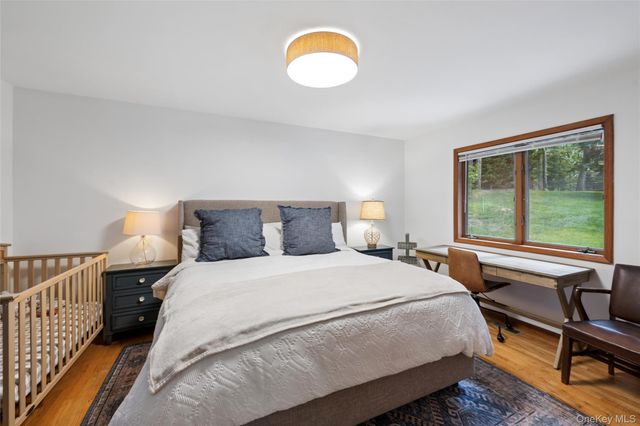 620 Wunneweta Road, Cutchogue, NY 11935